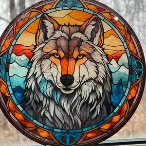 Acrylic Suncatcher Grey Wolf 6” Round Faux Stained Glass Wildlife Decor Gift